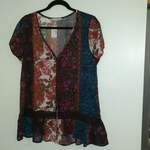 Multi colored beautiful V neck blouse